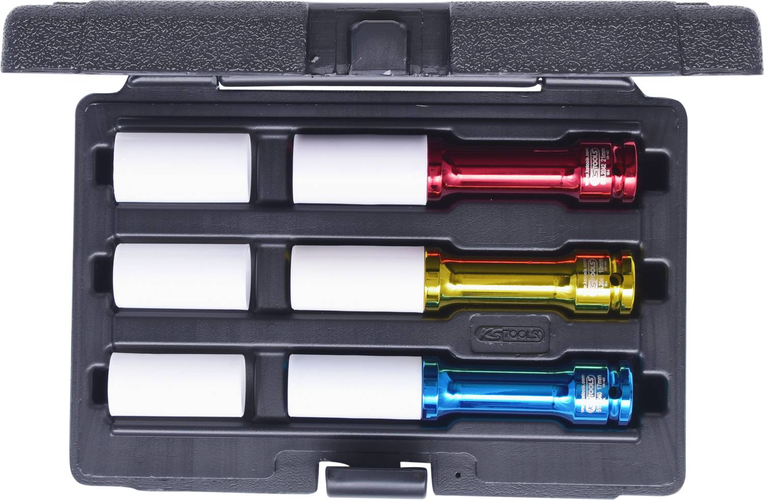 Drie gekleurde, langwerpige gereedschappen (rood, geel, blauw) in een zwarte opbergdoos, elk voorzien van witte beschermkappen.