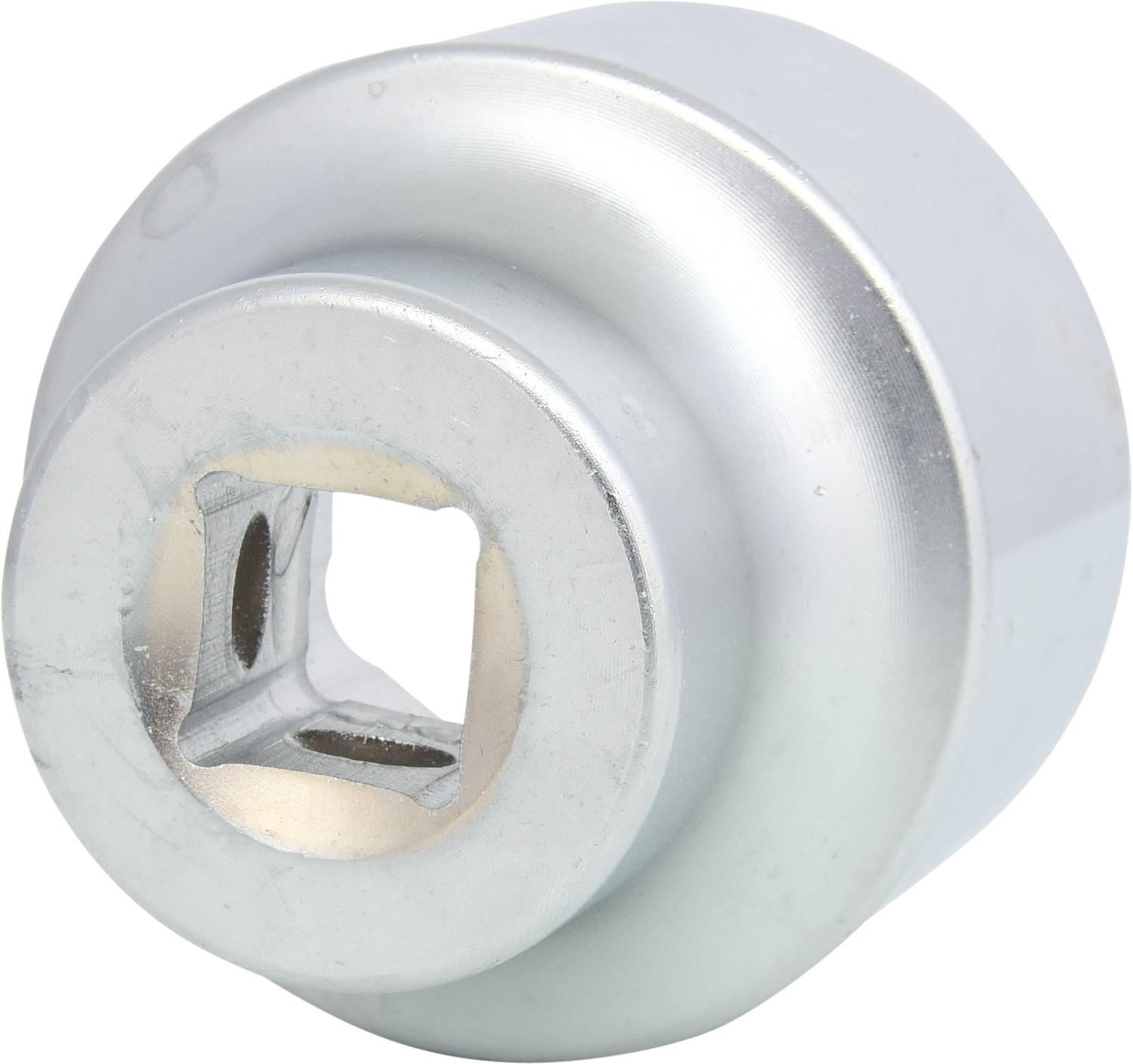 Metalen cilinder met een vierkant gat in het midden. Geschikt voor het bevestigen van schroeven of bouten.