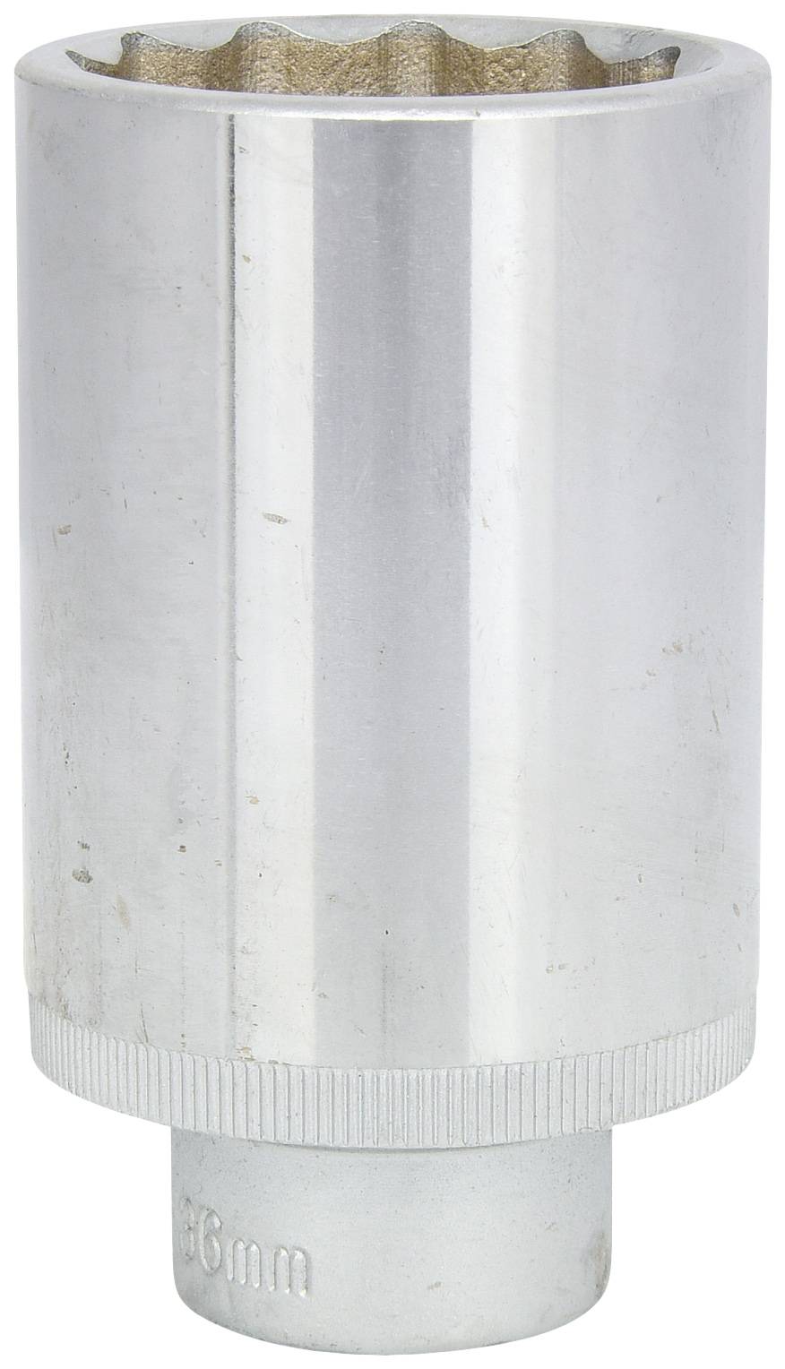 Metalen steekdop, zilverkleurig, 18mm. Geschikt voor het losdraaien of vastdraaien van moeren en bouten, onderdeel van een gereedschapsset.