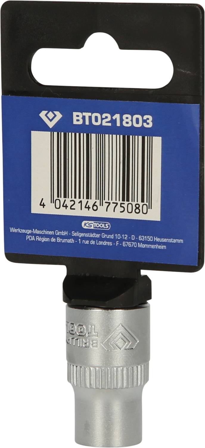 'Zilveren opzetstuk voor accuschroefboormachine met blauw etiket, voorzien van barcode en productcode BT021803'