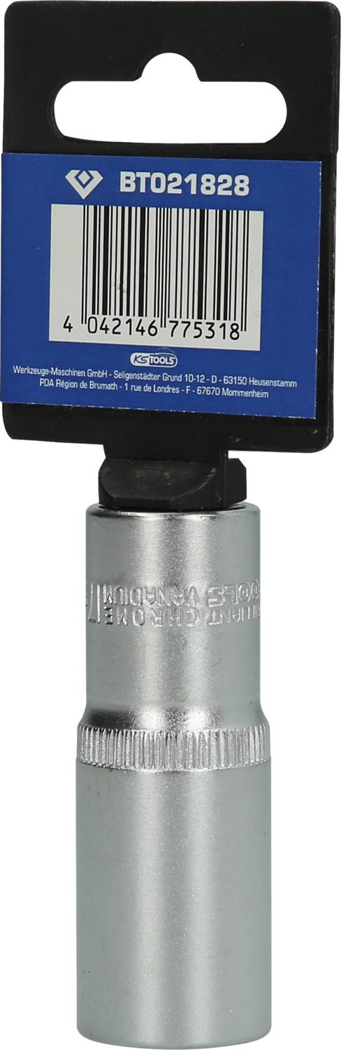 'BT021828'-steeksleutelopzetstuk met barcode en productinformaties op de verpakking, geschikt voor zeskantbouten.