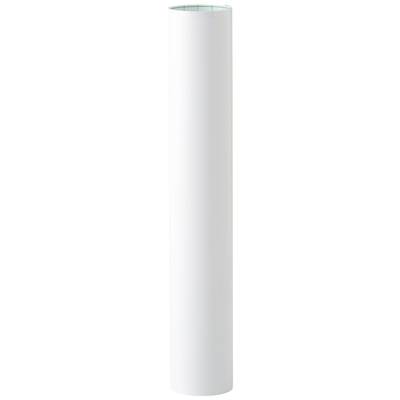 Een hoge, smalle, witte cilinder staat rechtop.