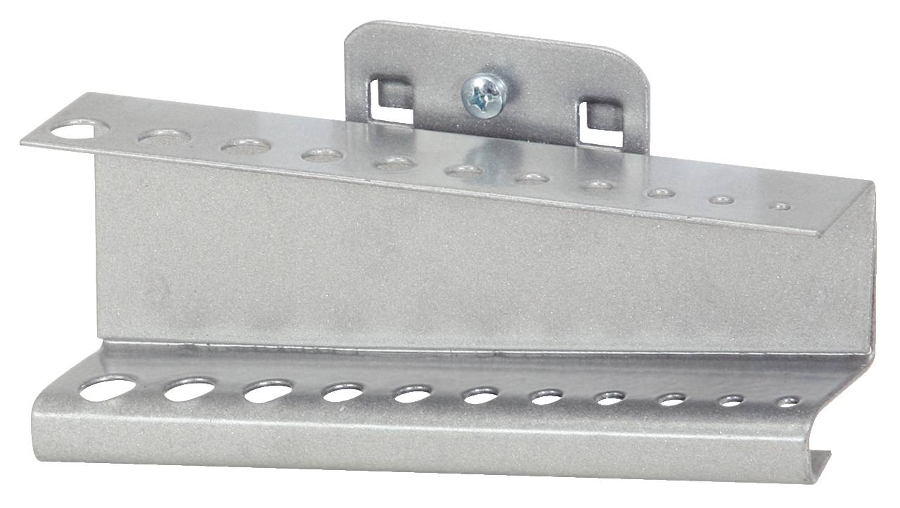 Metalen beugel met schuine en ronde gaten, monteerbaar met één schroef bovenaan en bevestigingsoren voor wandmontage.