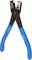 Kabelstripper met blauwe handgrepen. Zwart metalen hoofd met scherpe snijrand.