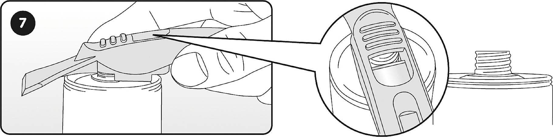'Instructiestap: Een hand plaatst een blikopener op een rond deksel van een container en snijdt de plastic bescherming af.'