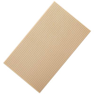 Een rechthoekig, geperforeerd printbord, vaak gebruikt voor elektronische prototypes, met een regelmatig raster van gaten.