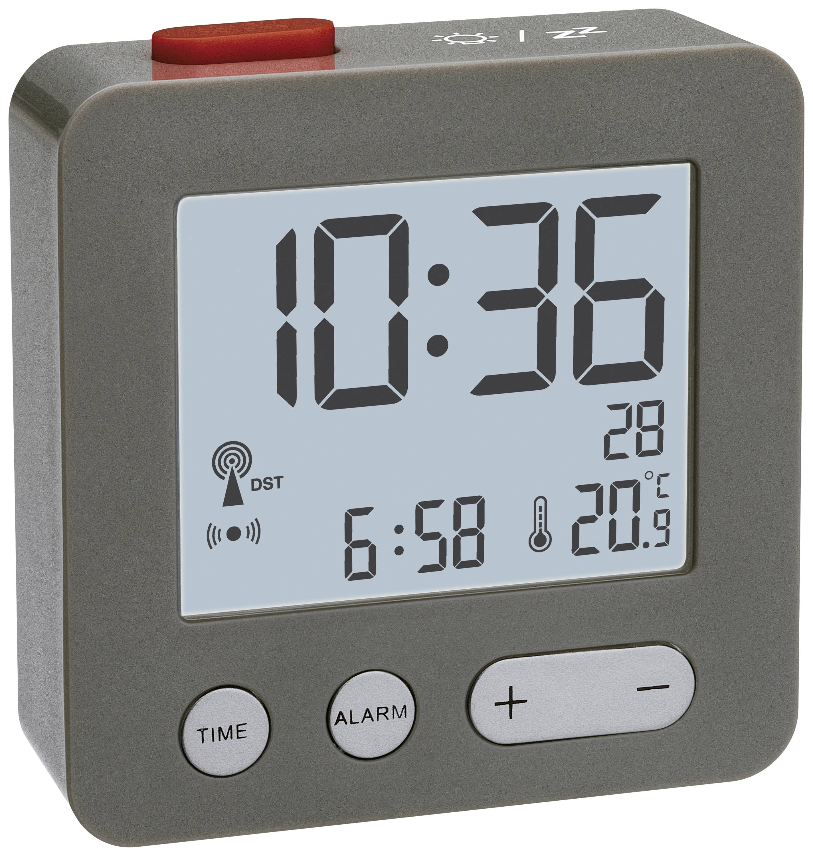 Elektronische klok met groot display toont de tijd 10:36, de datum 28 en 20,9°C. Knoppen onderaan: 'Tijd', 'Alarm', '+' en '-'.