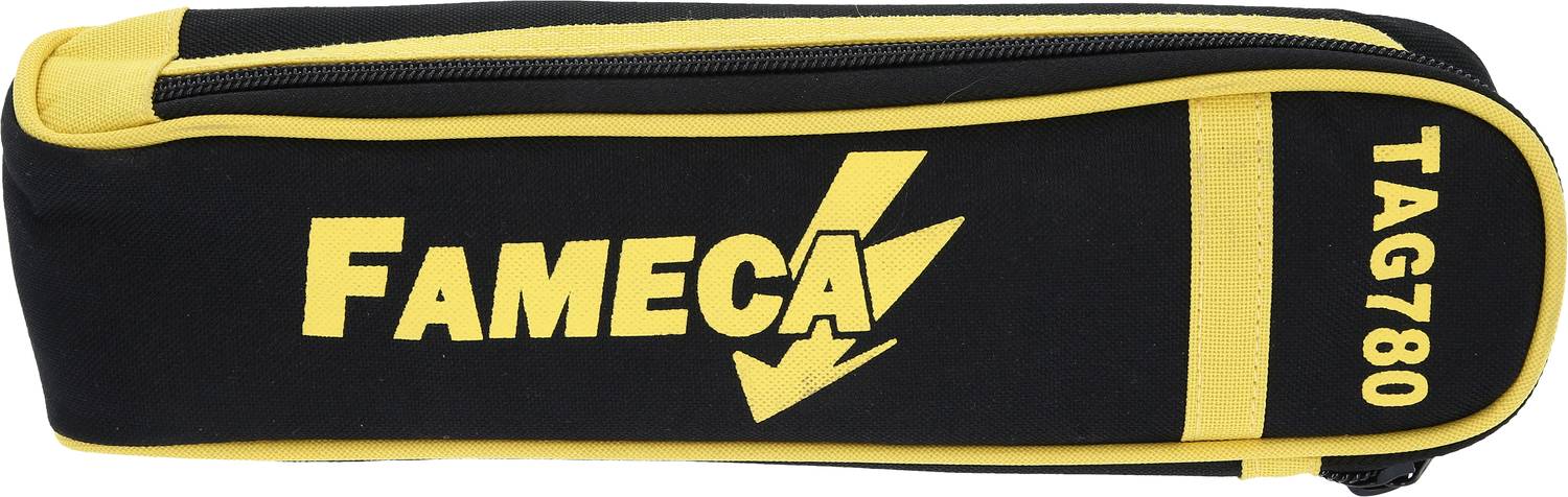Een zwarte gereedschapskoffer met gele details en de opdruk 'Fameca TAG780'.