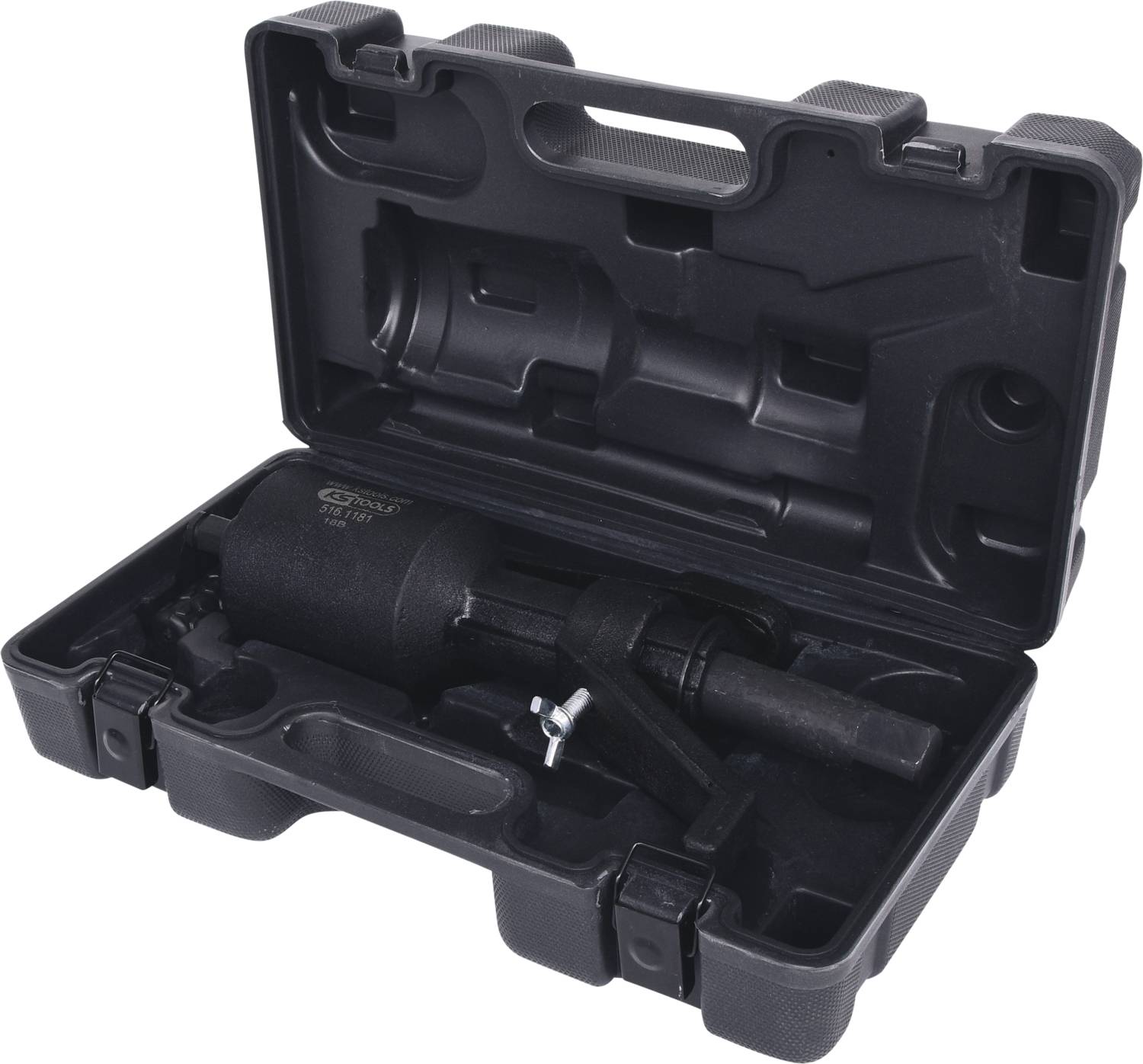 Een zwarte pneumatische slagmoersleutel in een open kunststof koffer, speciaal ontworpen voor wielwissels en reparaties.