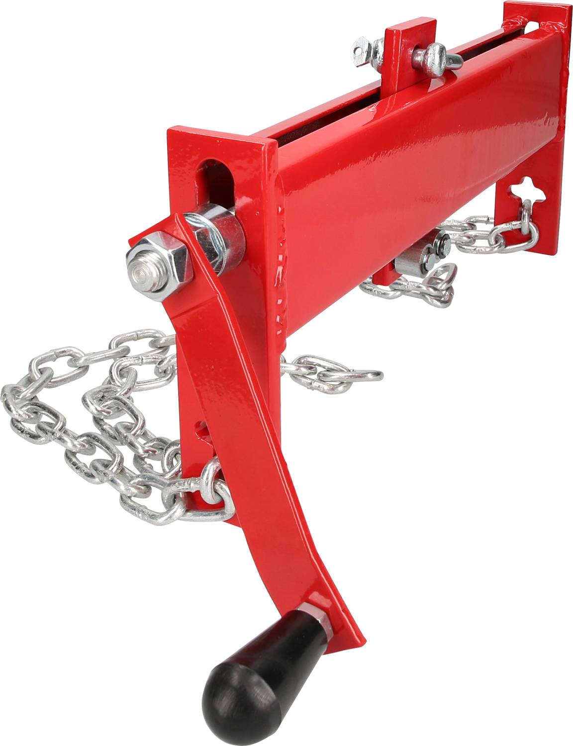 Een rood metalen sleepgereedschap met hendel en kettingen, vermoedelijk voor gebruik bij pech- of voertuigberging.