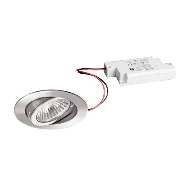 Zilveren inbouwspot met draaibare spot, aangesloten op een witte transformator, ideaal voor gerichte verlichting.