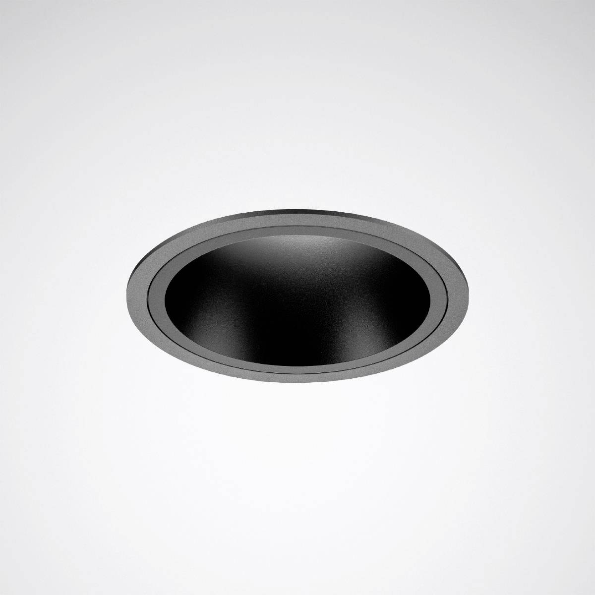 Zwarte, ronde inbouwspot in een witte plafond.