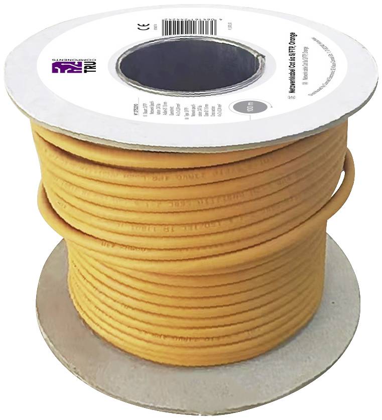 Een grote rol met oranje kabel, opgerold op een spoel. Het etiket toont productinformatie en merklogo.