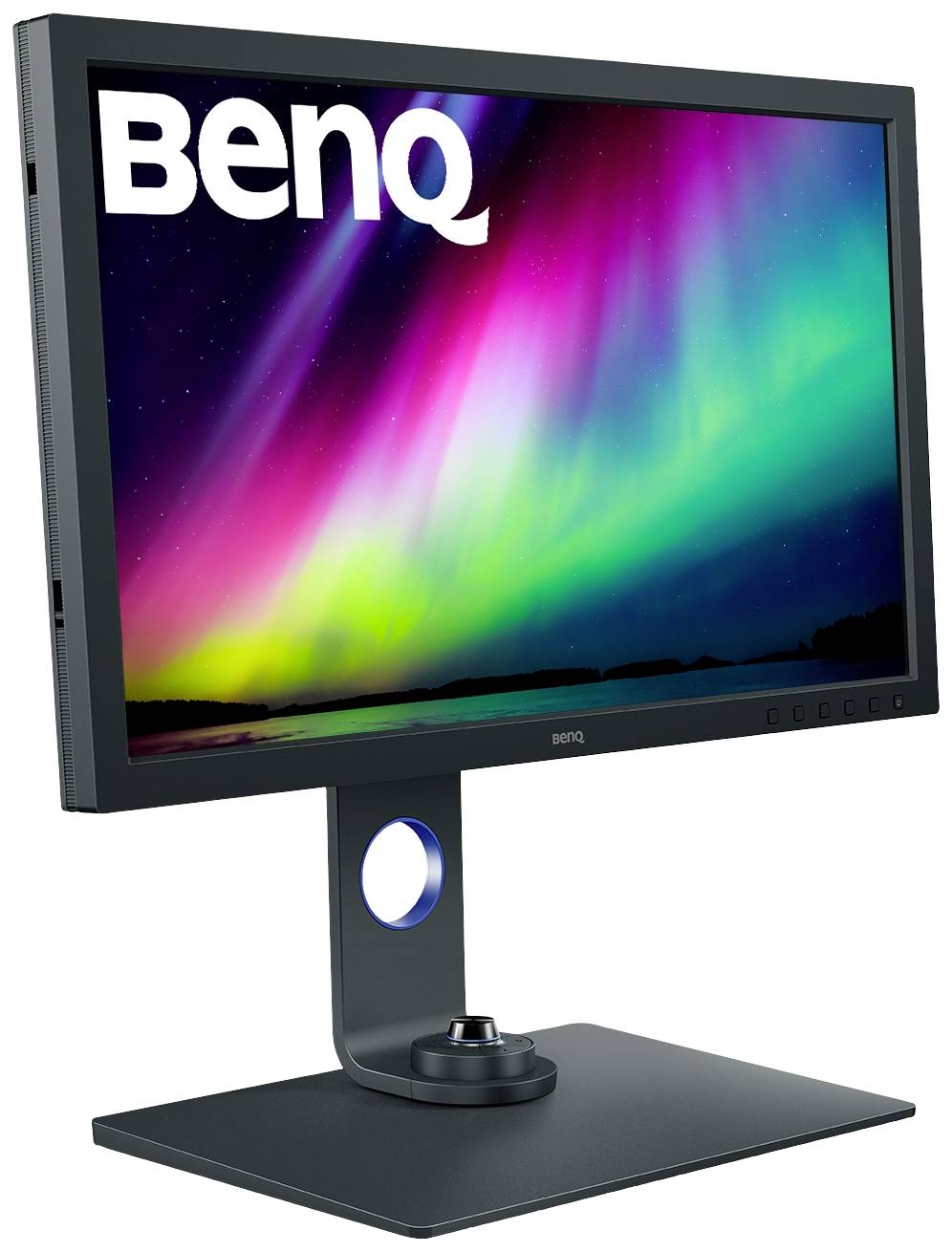 Een BenQ-monitor met een kleurrijke noorderlichtachtergrond op het scherm, toont de stralende beeldkwaliteit.