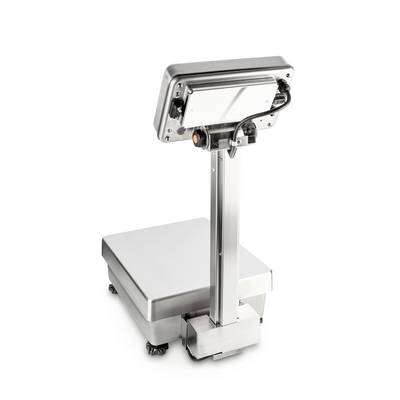 Een zilveren weegschaal met een digitaal display op een standaard, geschikt voor industriële toepassingen.