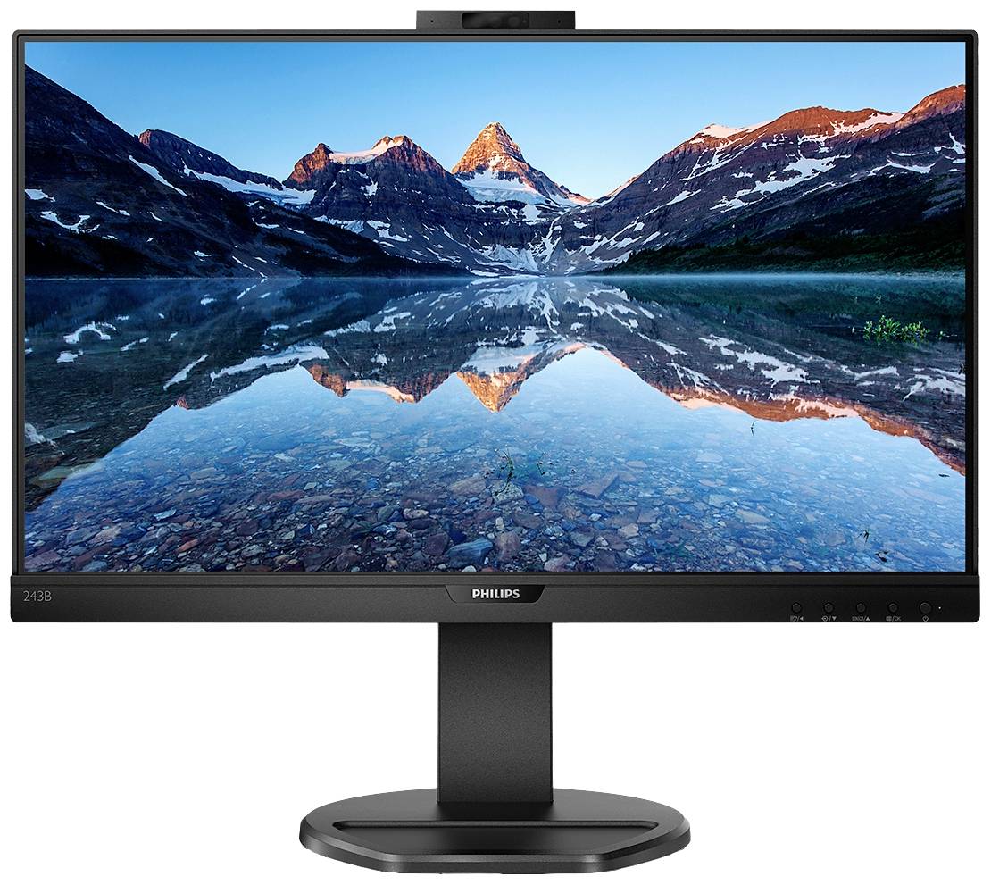 Een computermonitor toont een adembenemend landschap met bergen op de achtergrond en een rustig meer op de voorgrond, dat de bergen weerspiegelt.