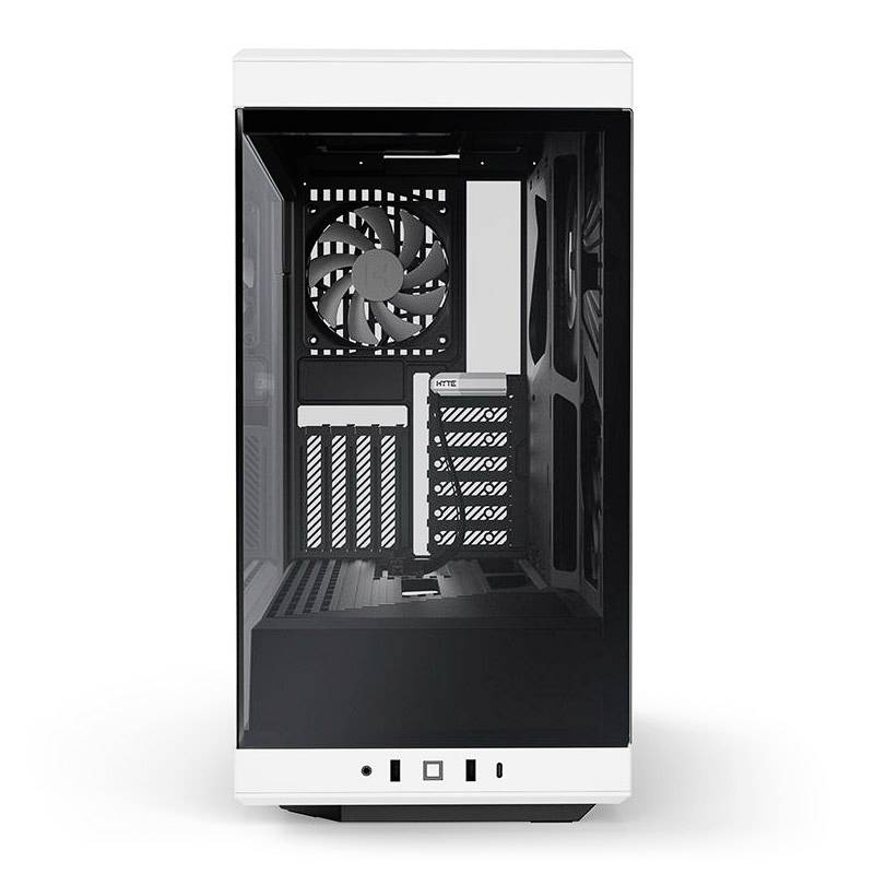 Een zwart pc-behuizing met een transparant zijpaneel toont een ventilator aan de achterkant en verschillende interne montageruimtes aan de binnenkant.