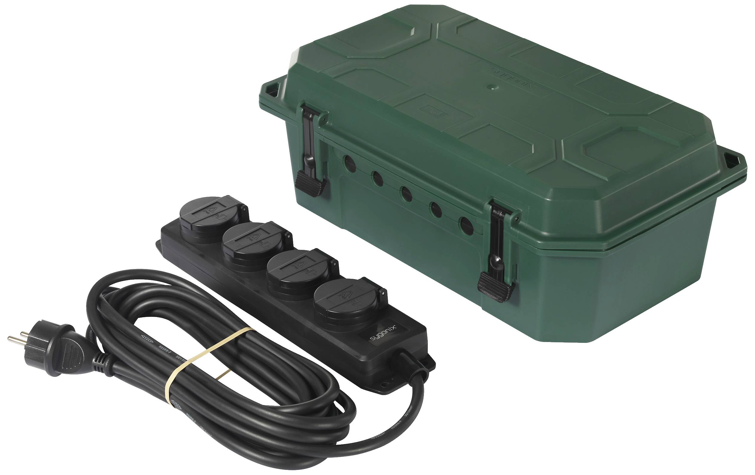 Groene weersbestendige doos met zwarte stekkerdoos en kabel, geschikt voor buitengebruik en ter bescherming van elektrische aansluitingen.