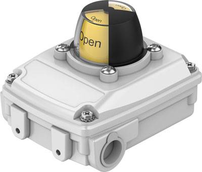 Een grijs elektrisch schakelkast met een gele ronde schakelaar die bovenaan 'Open' aangeeft.