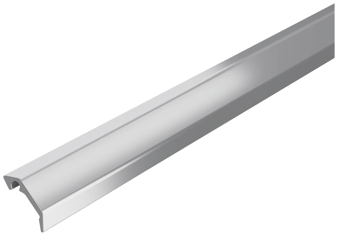 Metalen rail onder een diagonale hoek, zilverkleurig en glanzend, geschikt voor bouw- of montagewerkzaamheden.