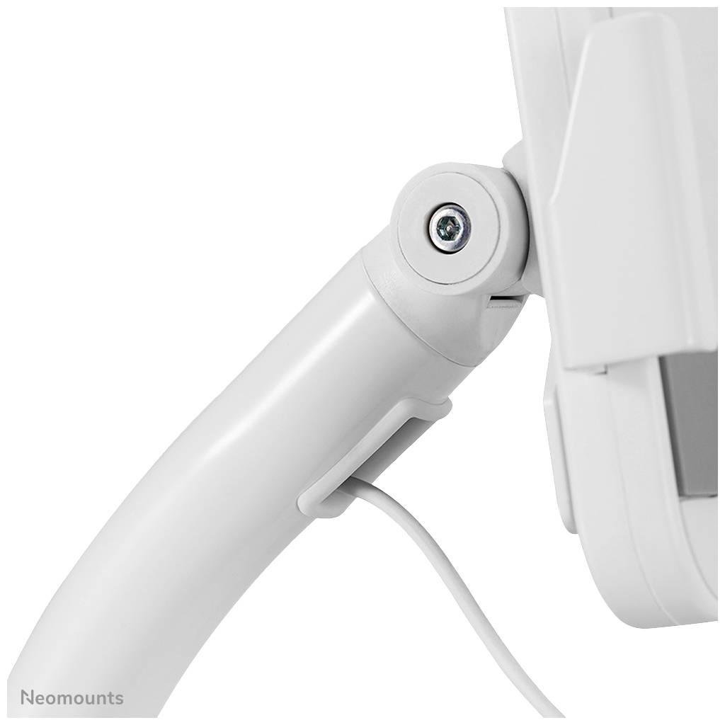 Close-up van een witte monitorarm met kabelhouder. De arm kan flexibel worden bewogen.