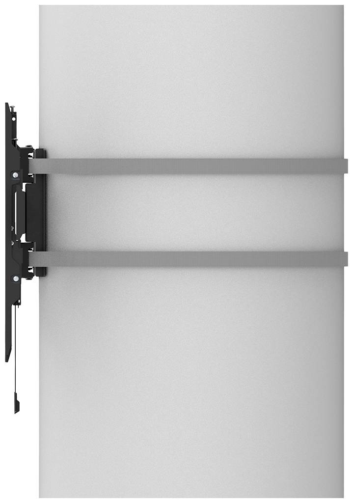 Een verticale buis met twee horizontale bevestigingsbeugels die aan de buis zijn bevestigd. Links daarnaast zijn onderdelen van een mechanische inrichting zichtbaar.