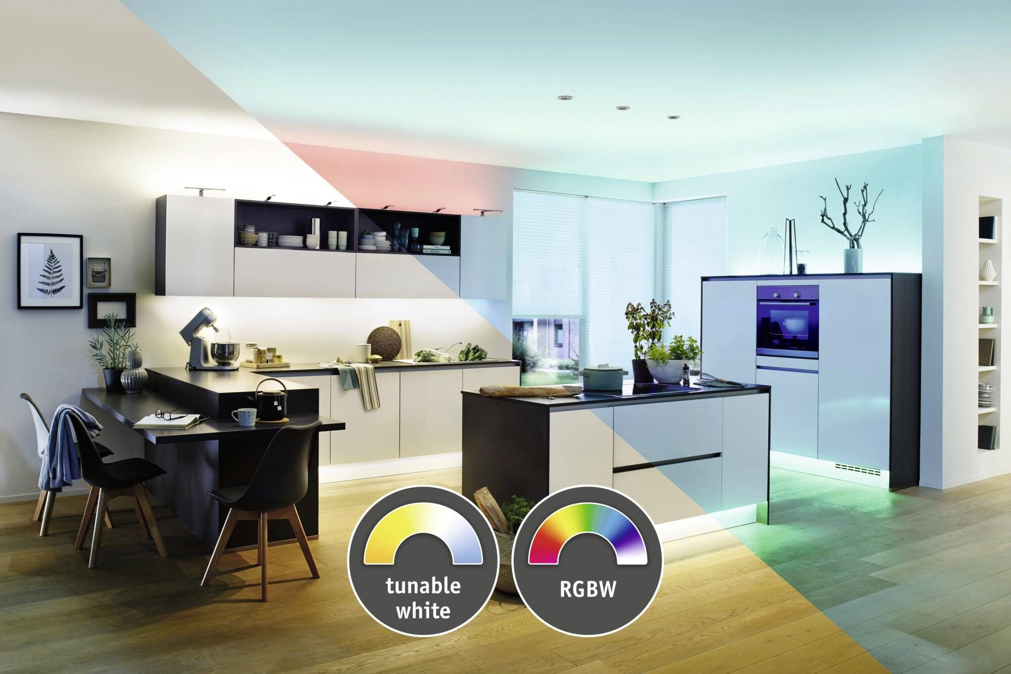 Moderne keuken in warm en koel licht; twee symbolen tonen 'tunable white' en 'RGBW'-kleuropties voor de verlichting.