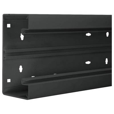 Zwart metalen profiel met meerdere sleuven en gaten voor montage aan de muur of het plafond.
