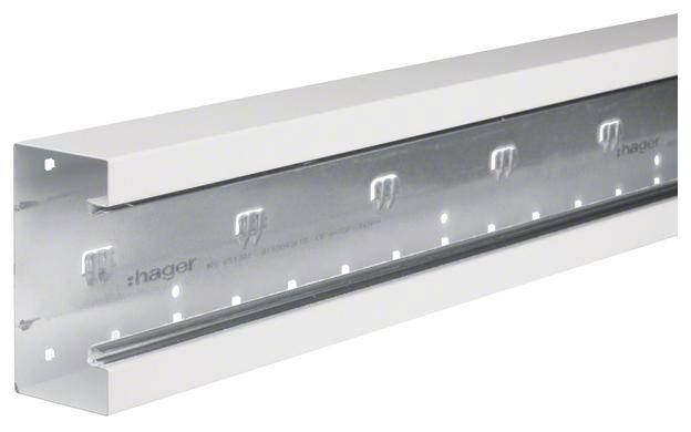 Witte kabelgoot met metalen binnenkant, geschikt voor installatie en geleiding van elektrische leidingen.