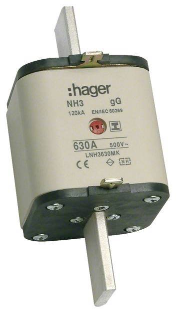 Een elektrische NH-zekering van Hager, type NH3 gg, 630 A, 500 V, met metalen railaansluiting.