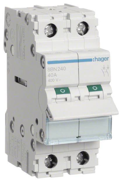Een tweepools, wit vermogensschakelaars van 'Hager', model SBN240, met groene tuimelschakelaars en opschrift '40A 400V'.