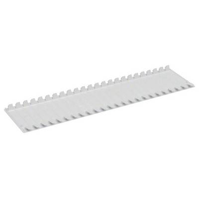 Witte patchpaneel met haken, bestemd voor kabelgeleiding in netwerk- of serverracks.