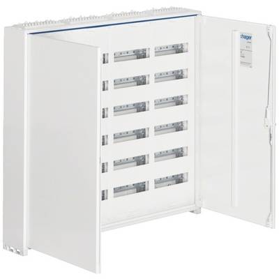 Een geopende schakelkast met meerdere zekeringen en elektrische componenten, geschikt voor huis- of gebouwbekabeling.