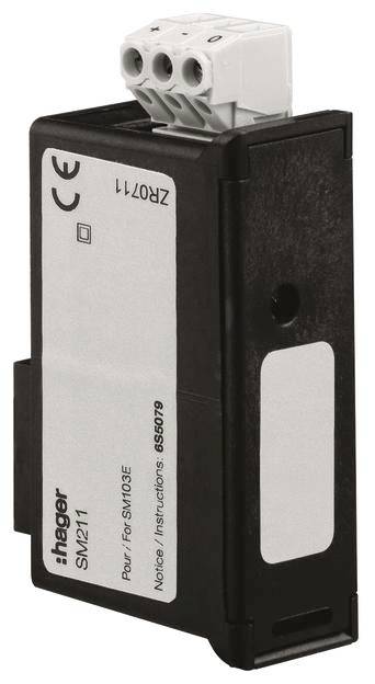 Elektronisch onderdeel met opschrift 'Hager', model 'SM211'. Bevat CE- en ZRQ711-markeringen. Aansluitklemmen bovenaan zichtbaar.