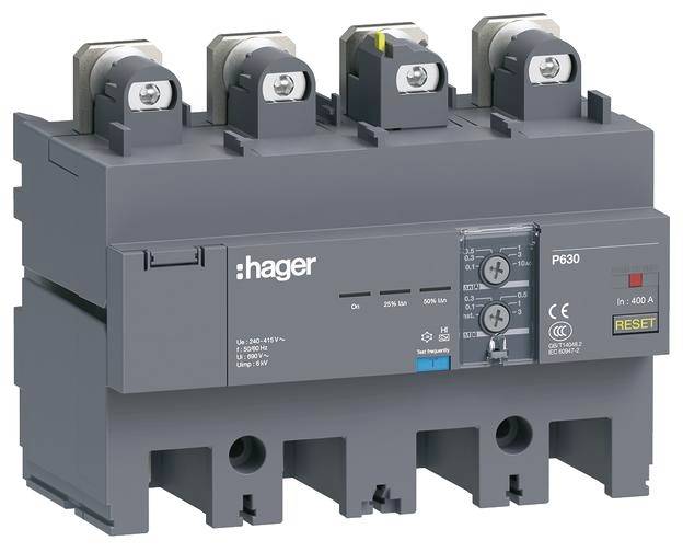 Elektrische vermogensschakelaar van Hager, model PG630, grijs, met vier aansluitklemmen en labels voor bediening en veiligheid.