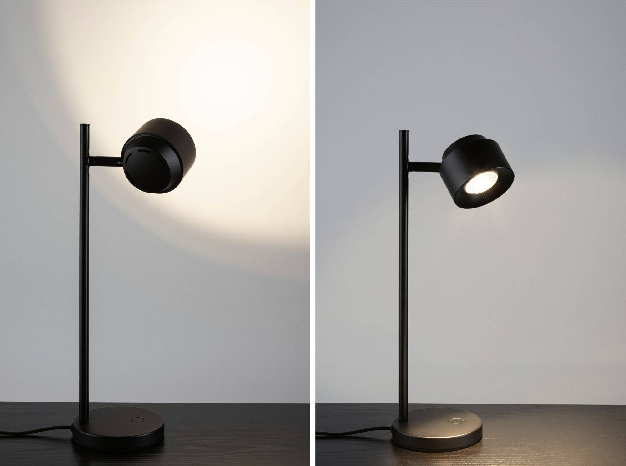 Twee tafellampen op een donkere tafel, beide brandend. De linker lamp werpt een brede lichtstraal, de rechter een smallere.