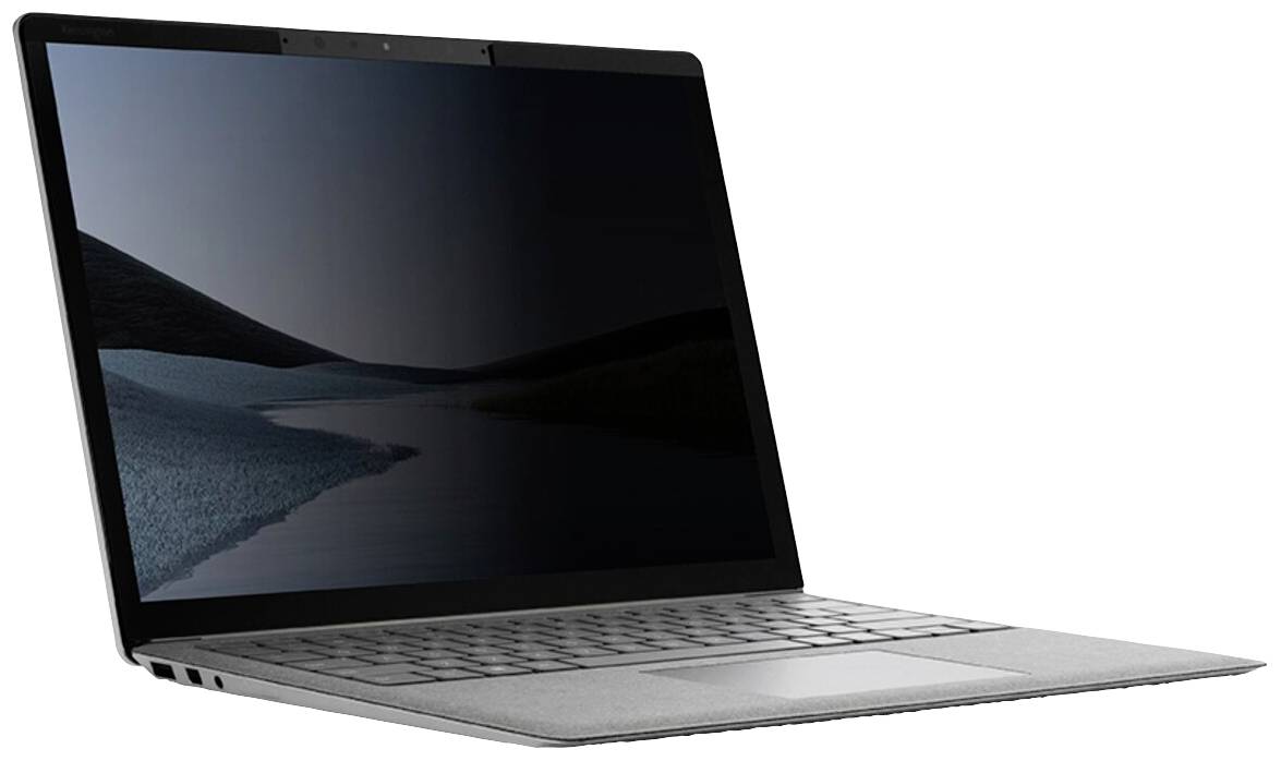 Een zwarte, slanke laptop met geopende weergave. Het scherm toont een donker, minimalistisch landschap.