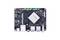 Een moederbord met verschillende aansluitingen en een chip in het midden, voorzien van het opschrift 'Rockchip', toont een technische hardware.
