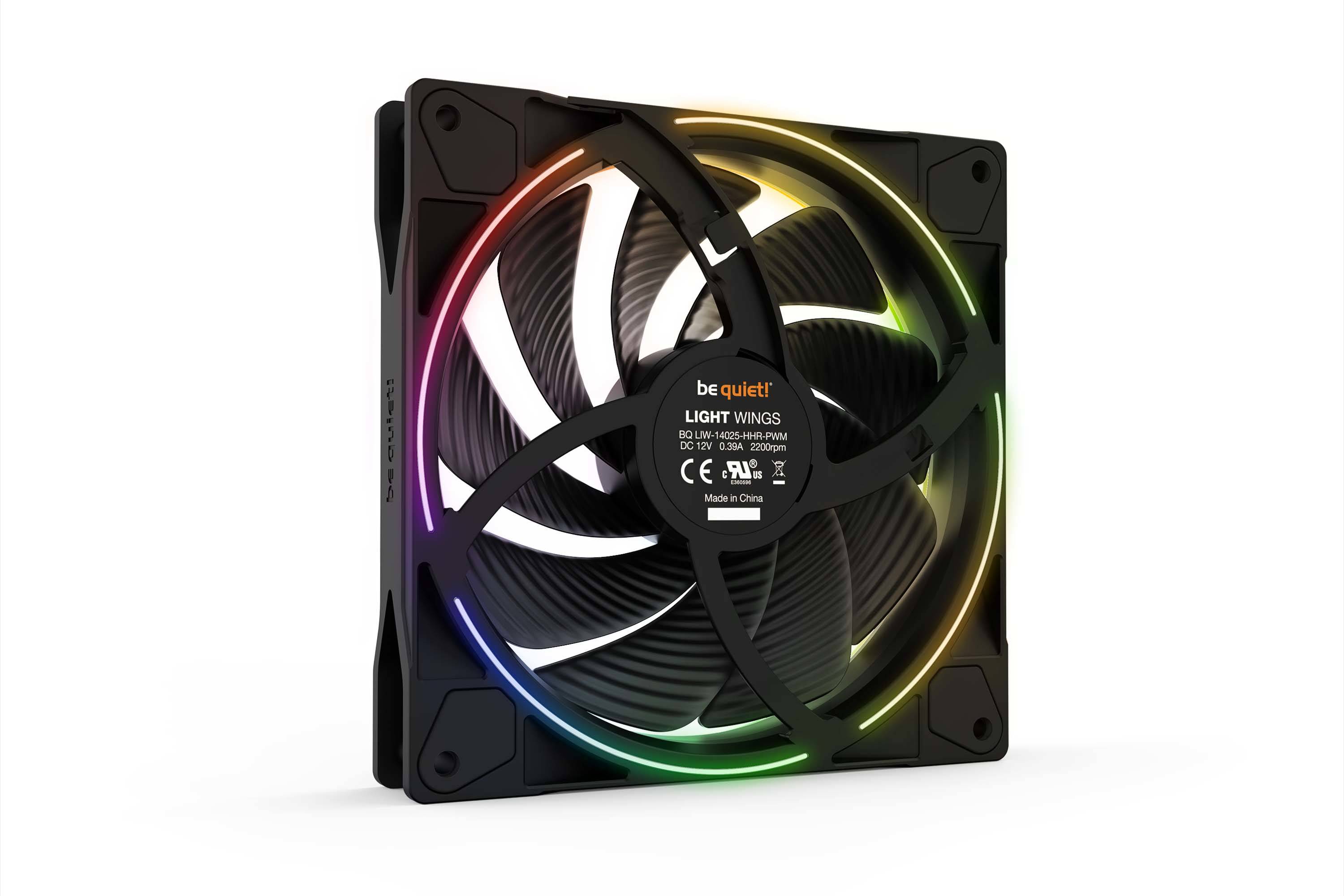 PC-ventilator van be quiet! met RGB-verlichting. Model 'Light Wings'. Zwart design met meerkleurige lichteffecten.