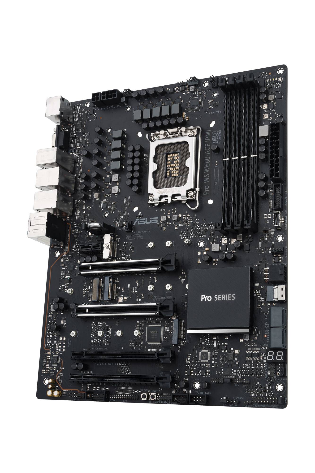 Een zwart computermotherboard met meerdere geïntegreerde aansluitingen en uitbreidingssleuven, inclusief RAM- en CPU-socket.