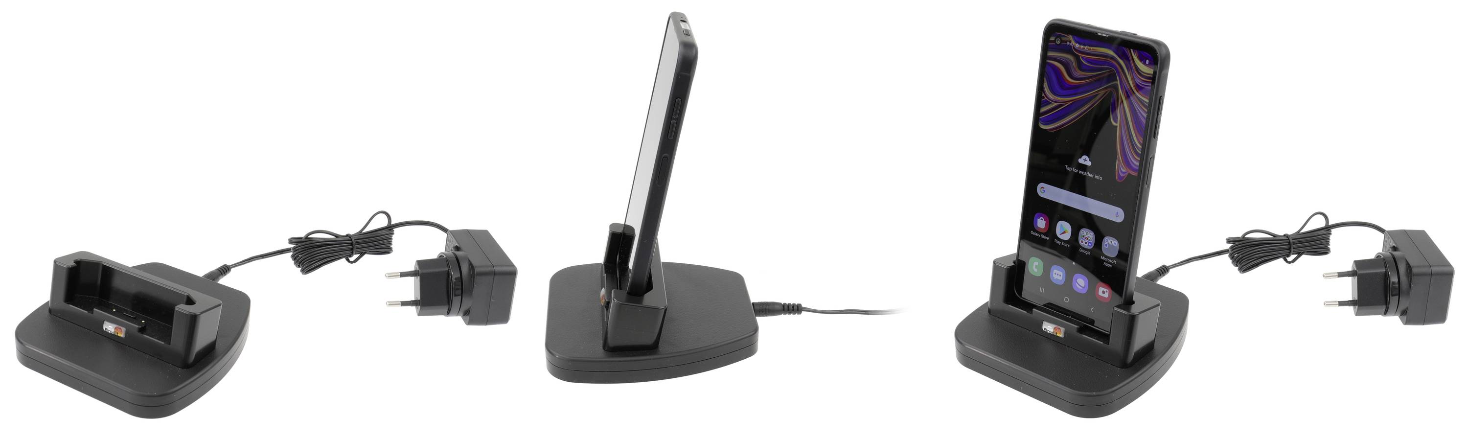 Twee zwarte smartphone-dockingstations met een smartphone rechtop, voedingskabel en adapter. Het smartphone toont het startscherm.