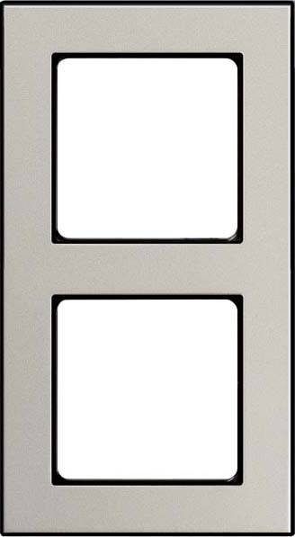 Tweevoudige metalen frame voor twee schakelaars of stopcontacten, rechthoekige vorm, strak design.