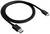 Een zwart USB-kabel met een USB-A-stekker aan de ene kant en een USB-C-stekker aan de andere kant.