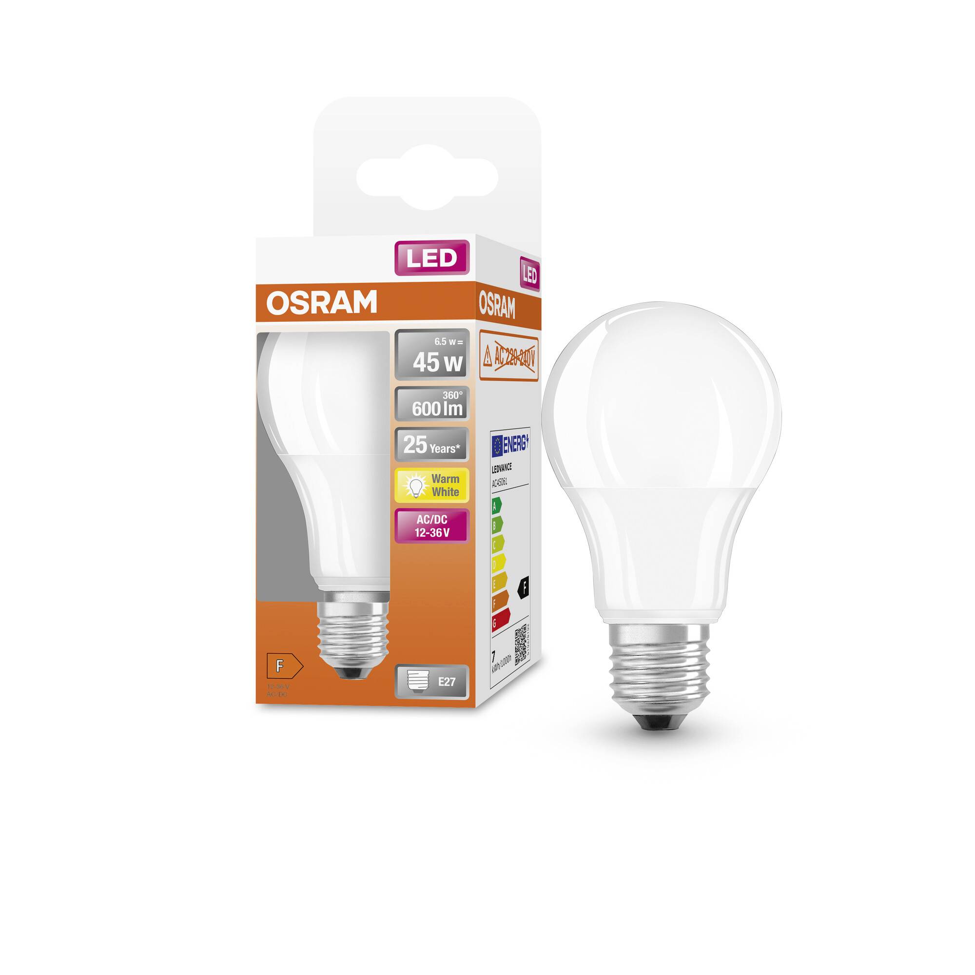 Een OSRAM LED-lamp naast zijn verpakking. Verpakking toont 45W-equivalent, 650 lm, warm wit, E27, energieklasse F.