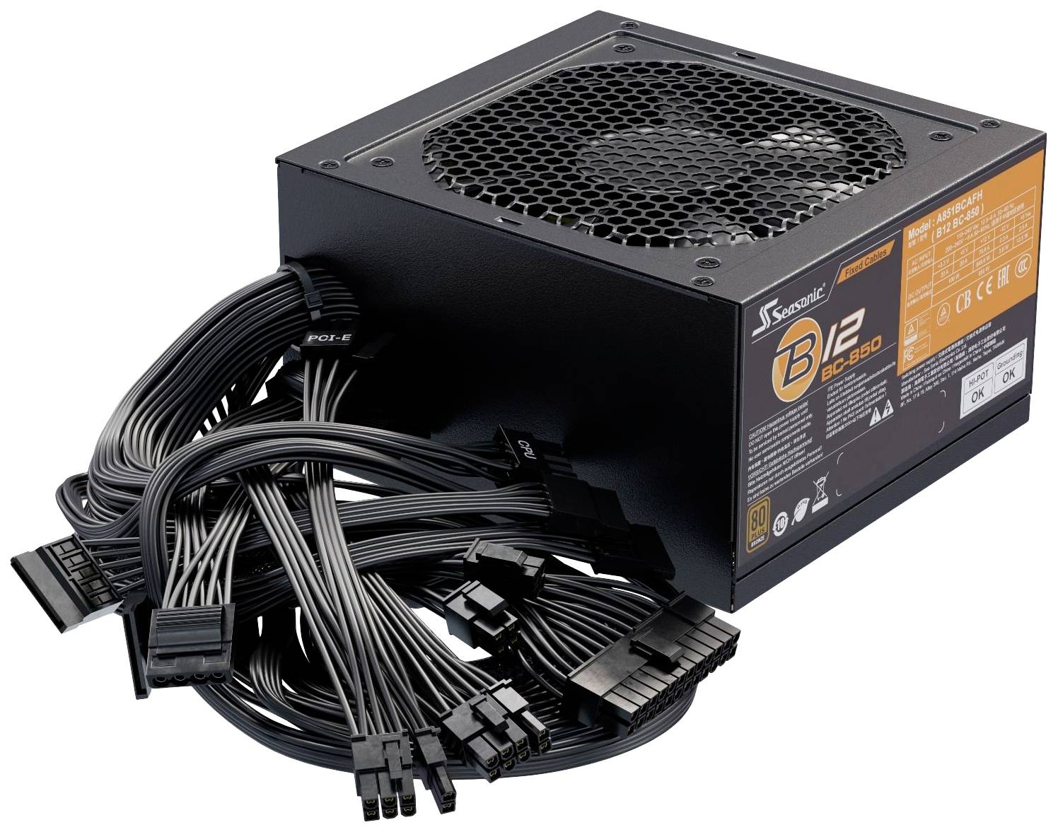 Een zwarte computervoeding met meerdere kabelstrengen. Model 'B12 BC-650'. Belangrijk voor de stroomvoorziening van pc's.