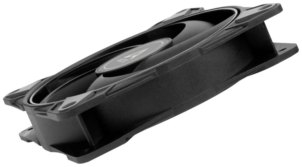Een zwarte computerventilator met een ronde vorm en vier bevestigingspunten, licht schuin weergegeven.