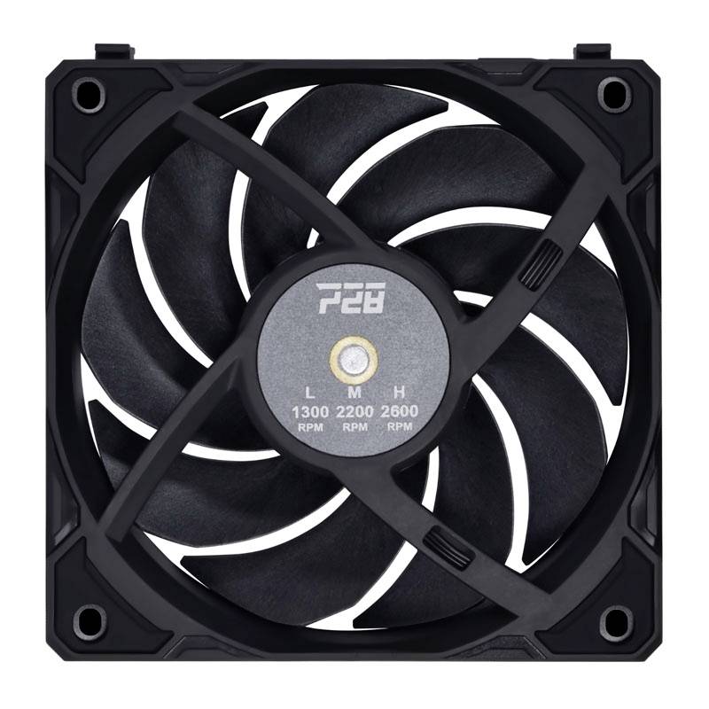 Zwarte computerventilator met negen schoepen, label in het midden toont toerental: 1300, 2200, 2600 RPM.