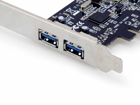 Uitbreidingskaart met twee USB 3.0-poorten, te monteren in een computerbehuizing.