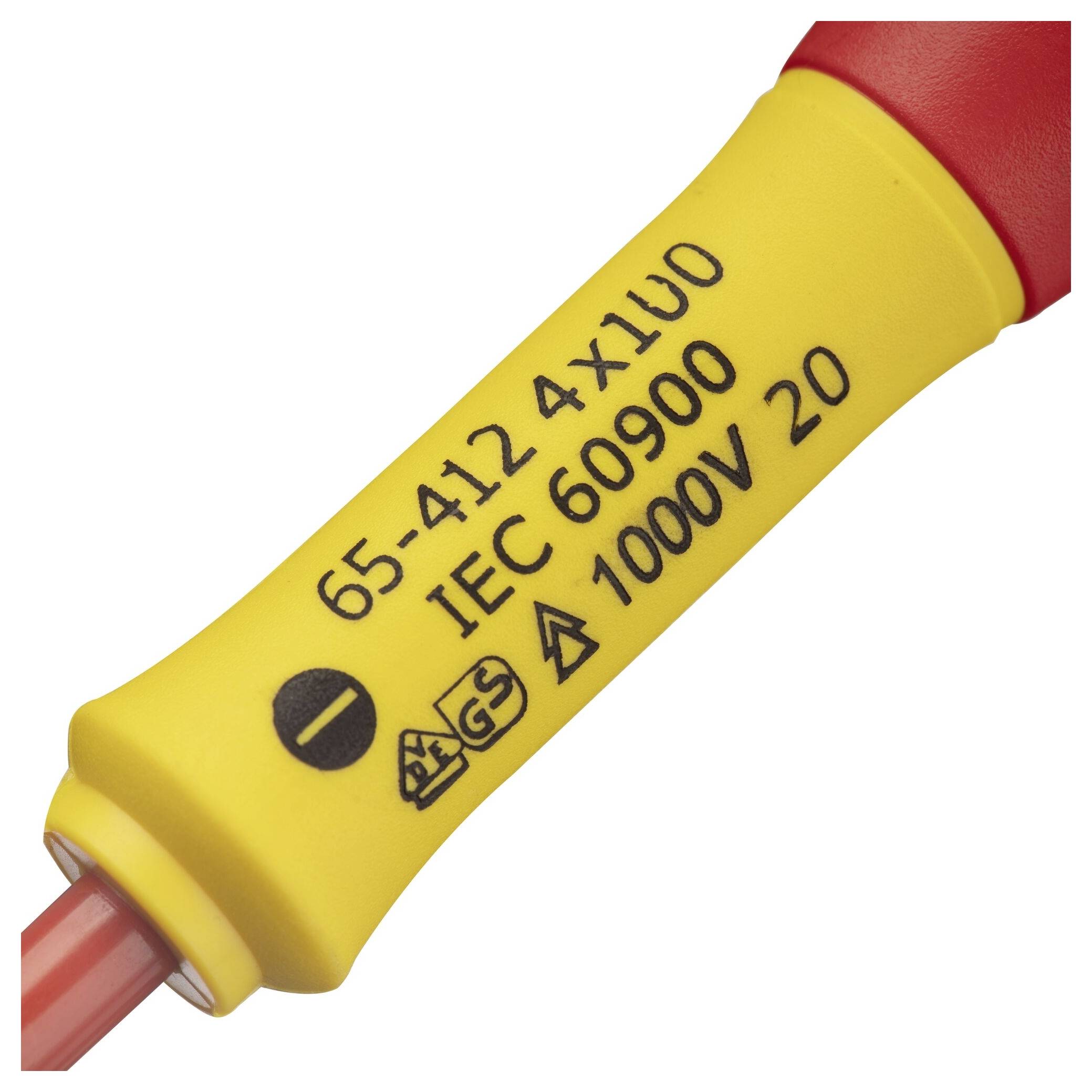 Gele geïsoleerde schroevendraaiergreep met opdruk '1000V', verwijzing naar IEC 60900-standaard voor elektrische veiligheid.
