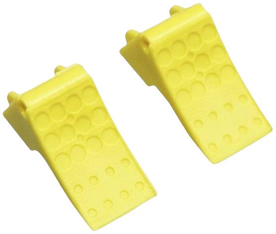 Twee gele kunststof wiggen, gebruikt voor het stabiliseren van meubels of apparaten.
